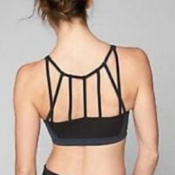 Athleta Max Out Strappy Padded Sports Bra